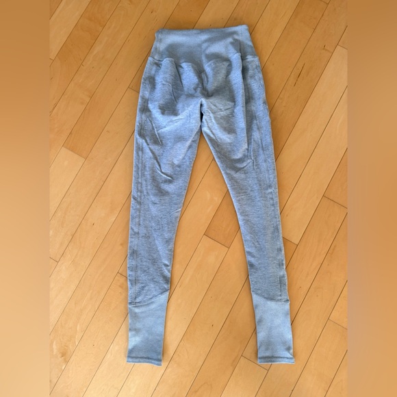 Alo high waisted leggings - Picture 9 of 9